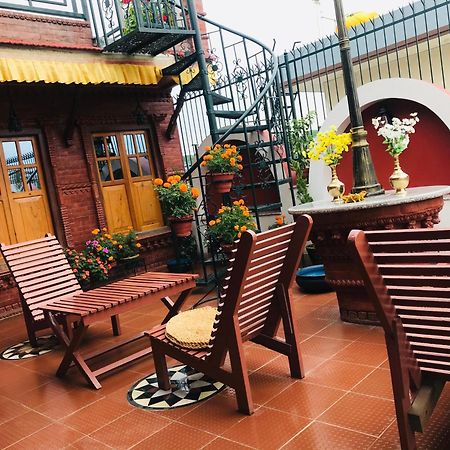Blue Mountain Home Stay Catmandu Exterior foto